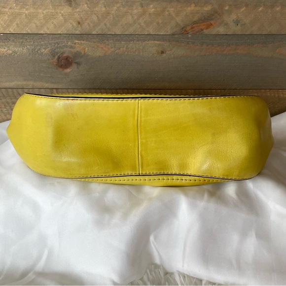 Coach 70th Anniversary Willis Satchel - Picture 4 of 11